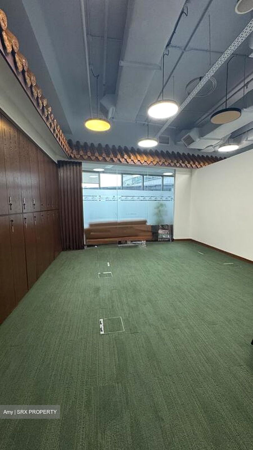 PLUS (D1), Office #518743821